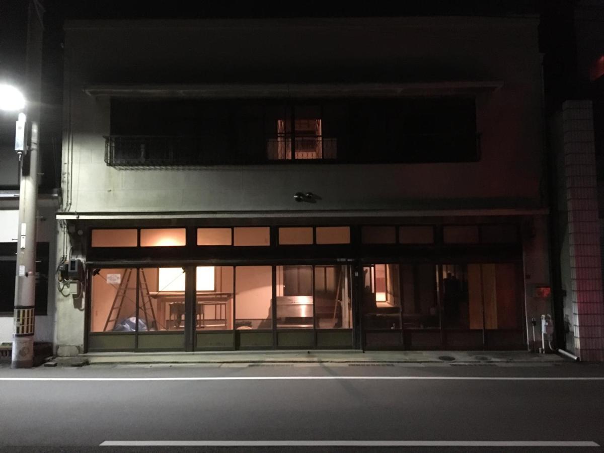 Bakushuku Den Guest House Brew Matsuyama  Eksteriør billede