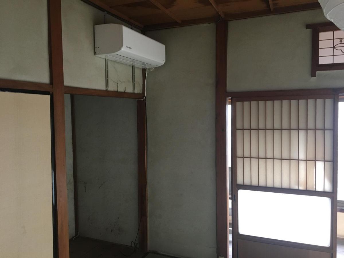 Bakushuku Den Guest House Brew Matsuyama  Eksteriør billede